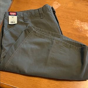 NWT Men’s Wrangler Shorts